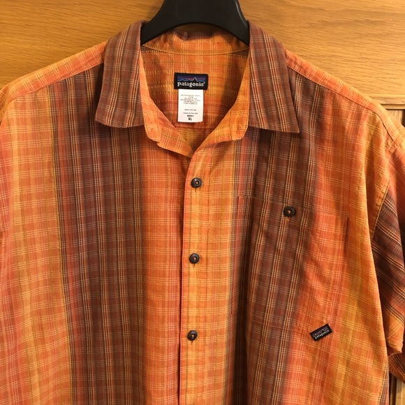 Patagonia Puckerware Mens Size XL Button Up Seersucker Shirt Plaid Short Sleeve - Picture 2 of 10